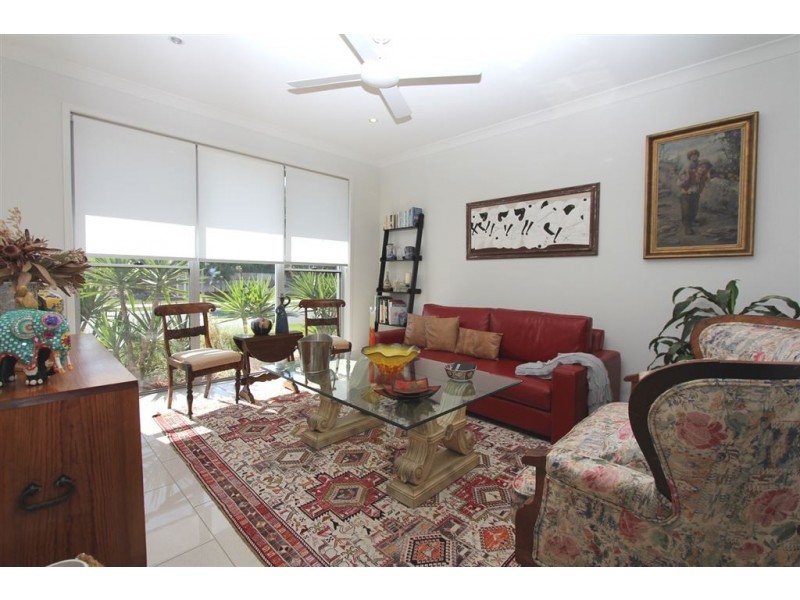 37 Brook Street, Wakerley QLD 4154