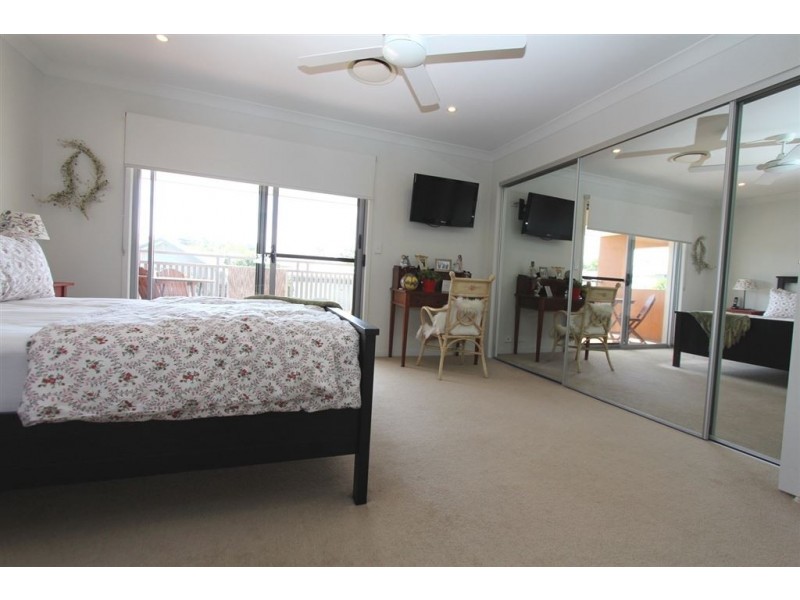 37 Brook Street, Wakerley QLD 4154