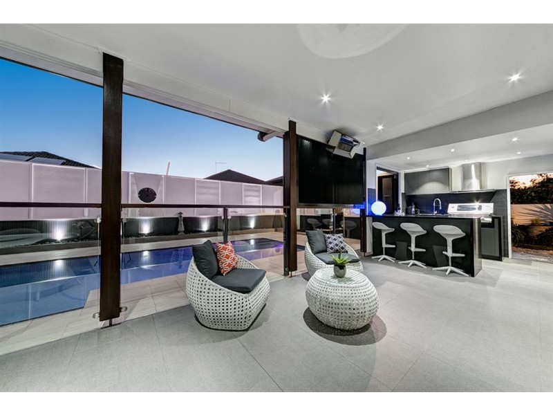 6 Habitat Drive, Wakerley QLD 4154