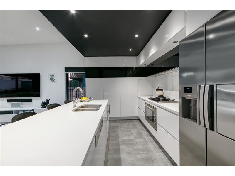 6 Habitat Drive, Wakerley QLD 4154