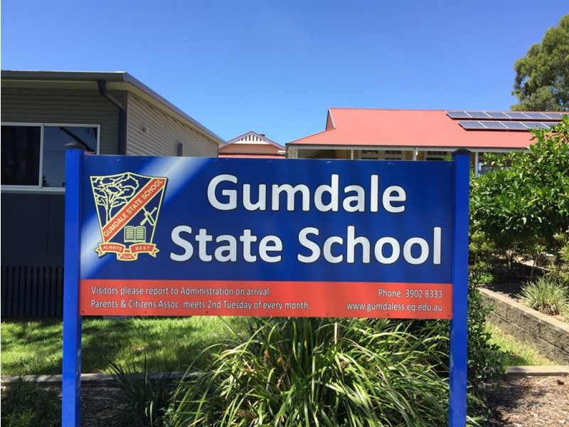 18 Saltburn Place, Wakerley QLD 4154