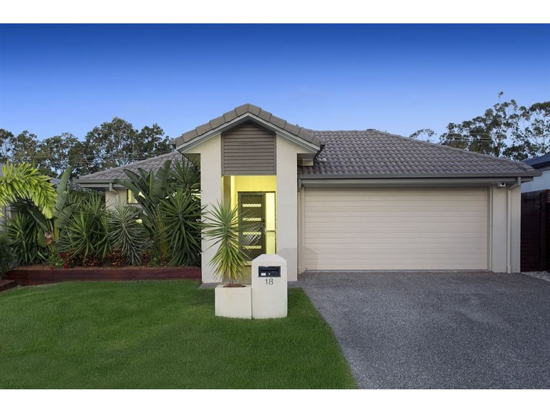 18 Saltburn Place, Wakerley QLD 4154
