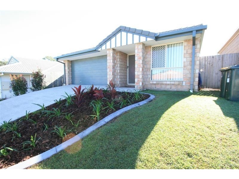 17 Jasmine Street, Wakerley QLD 4154