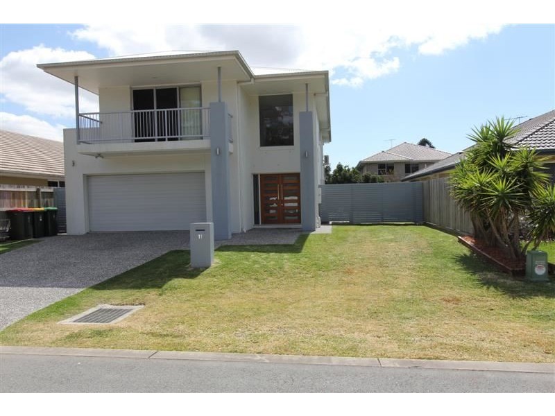 11 Sylvateere Crescent, Wakerley QLD 4154