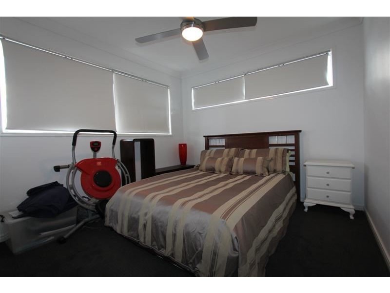 11 Sylvateere Crescent, Wakerley QLD 4154