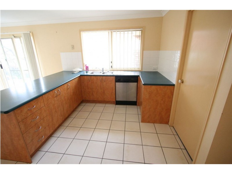 13 Murdock Place, Wakerley QLD 4154