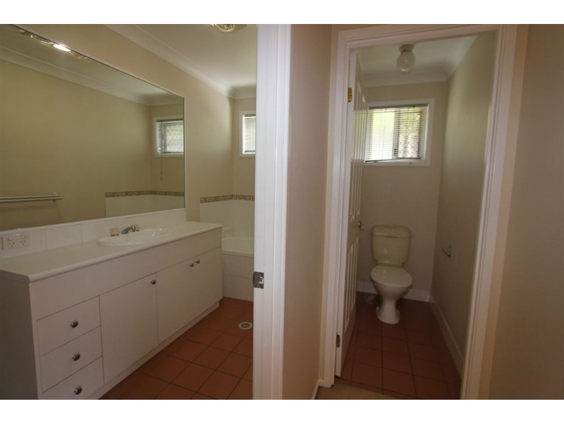 33 Campbell Street, Wakerley QLD 4154