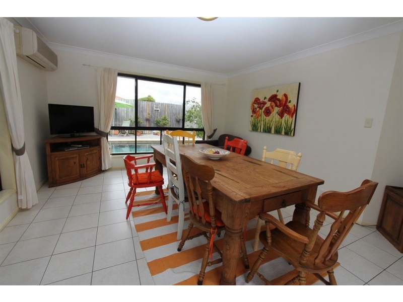 56 Underwood Street, Wakerley QLD 4154