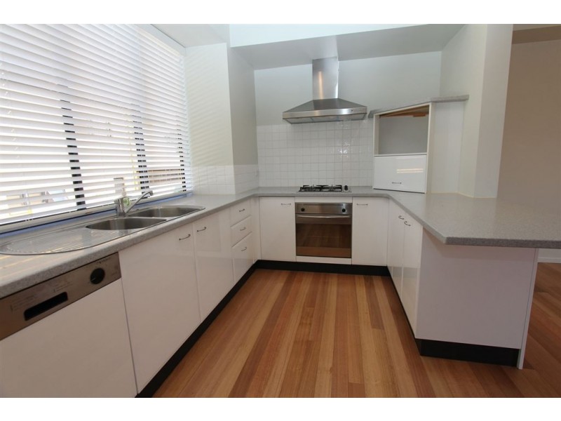 5/22 Nelson Parade, Manly QLD 4179