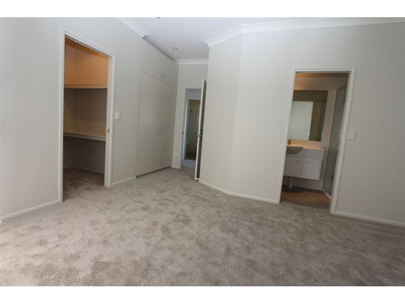 5/22 Nelson Parade, Manly QLD 4179