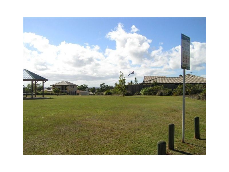 11 Horizon Place, Redland Bay QLD 4165