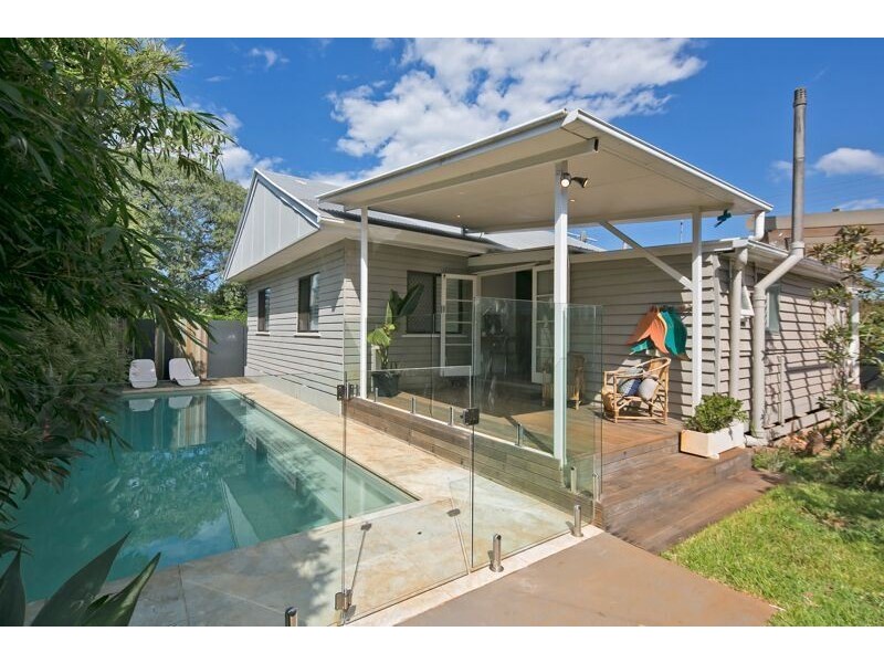 84 Passage Street, Cleveland QLD 4163