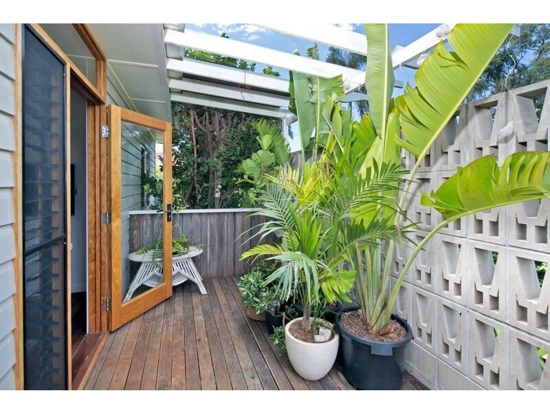 84 Passage Street, Cleveland QLD 4163