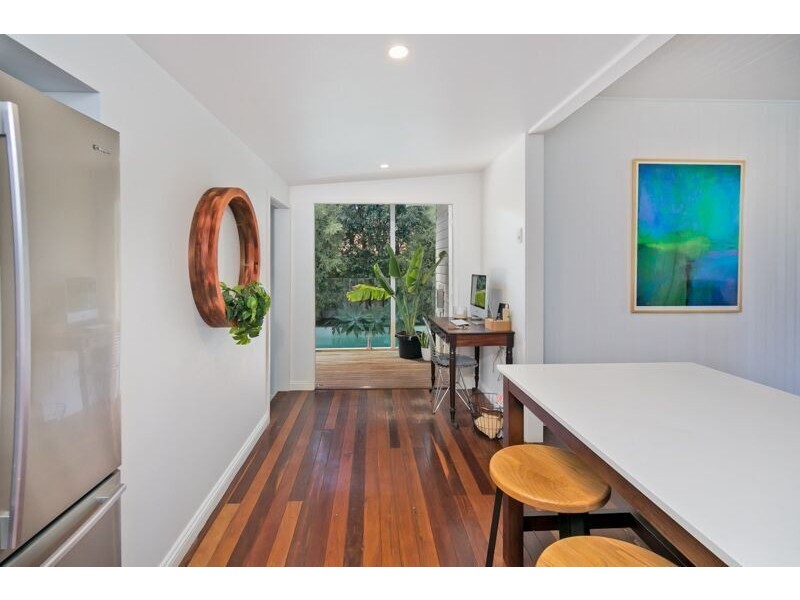 84 Passage Street, Cleveland QLD 4163