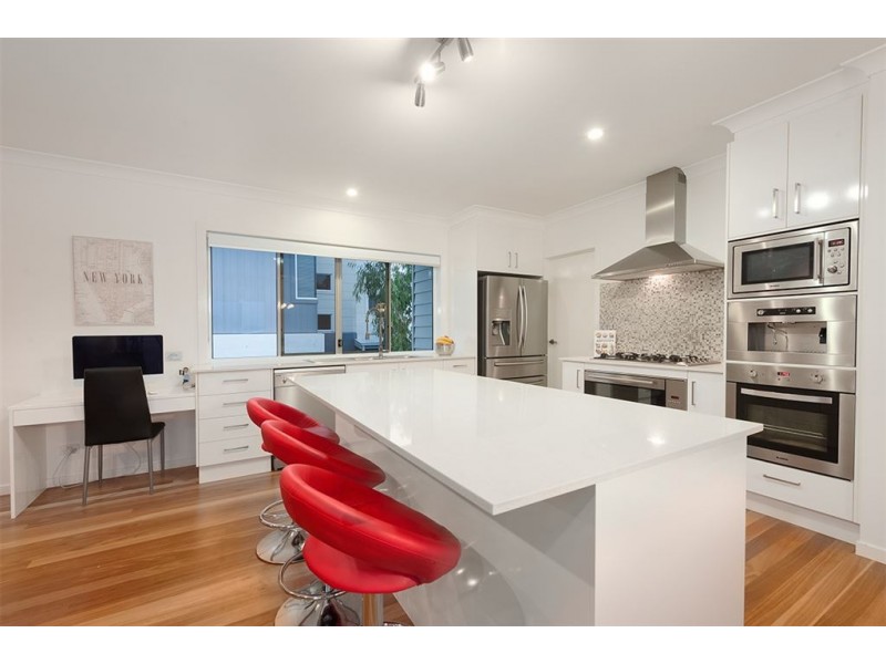 8 Bisley Place, Wakerley QLD 4154