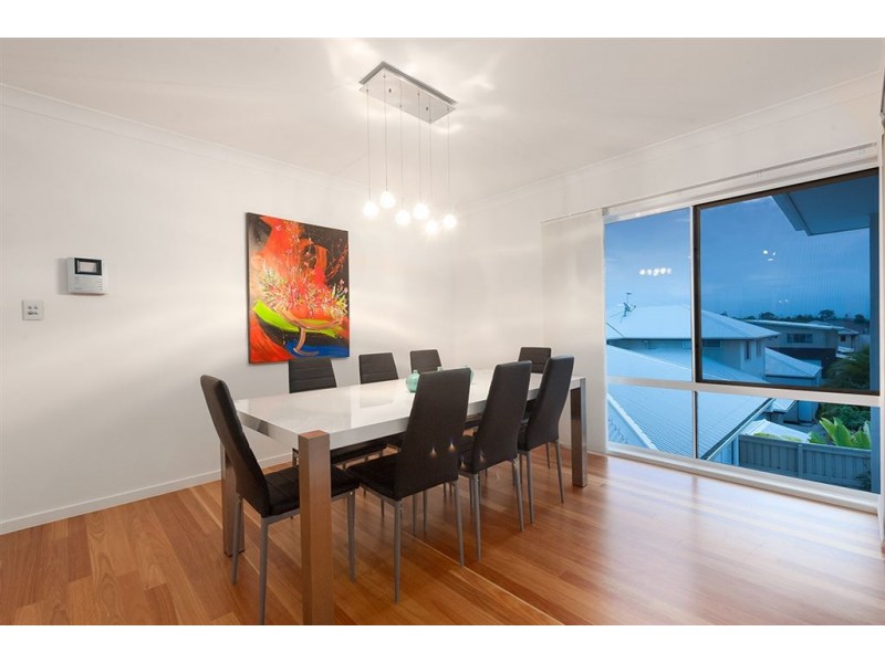 8 Bisley Place, Wakerley QLD 4154