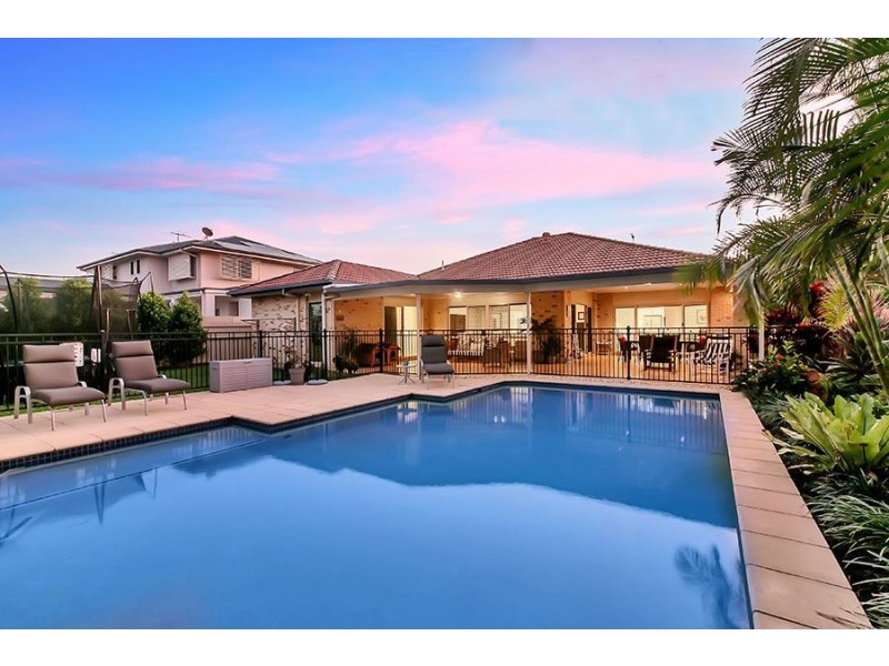 28 Sweetapple Place, Manly West QLD 4179