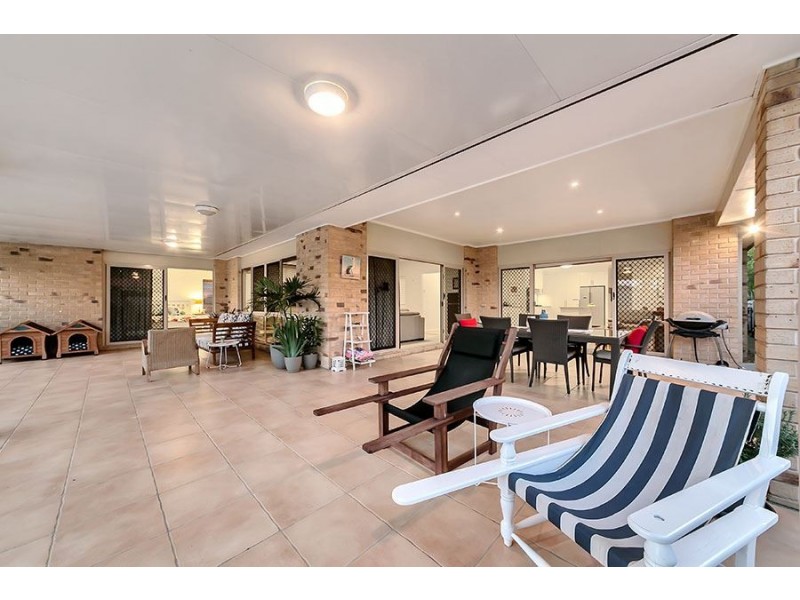 28 Sweetapple Place, Manly West QLD 4179