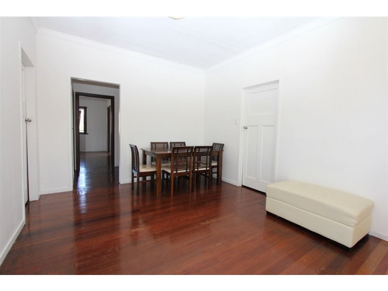 85 Walnut Street, Wynnum QLD 4178