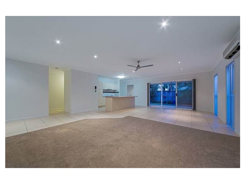 12 Tallis Street, Wakerley QLD 4154