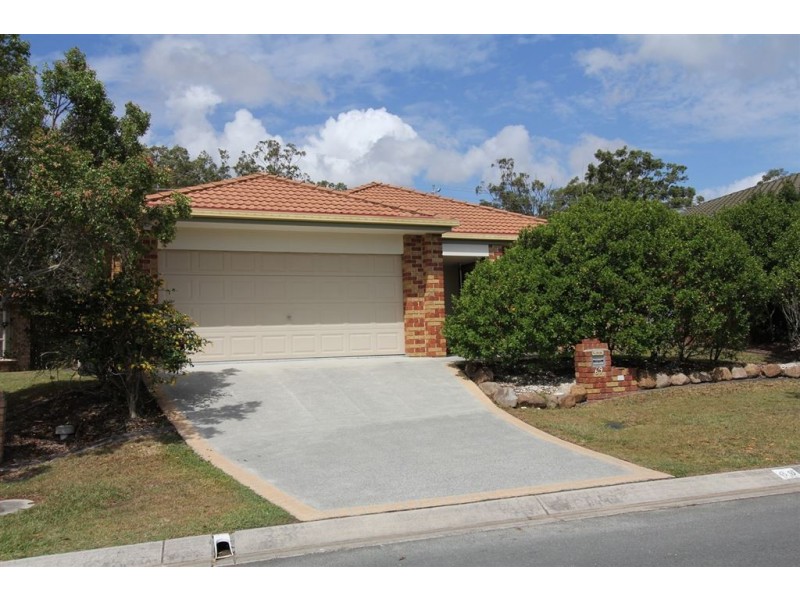 69 Matthews Way, Wakerley QLD 4154