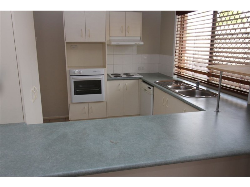 69 Matthews Way, Wakerley QLD 4154