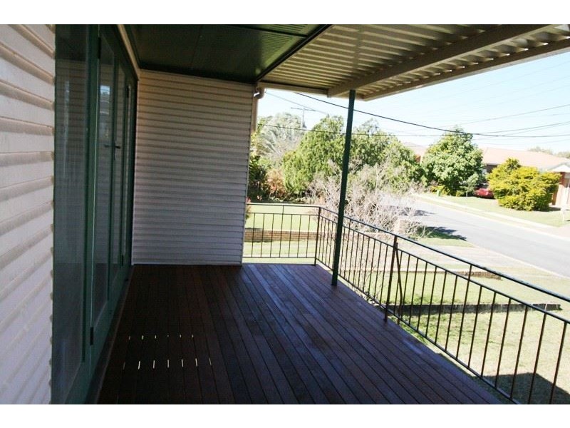 51 Samantha Street, Wynnum West QLD 4178
