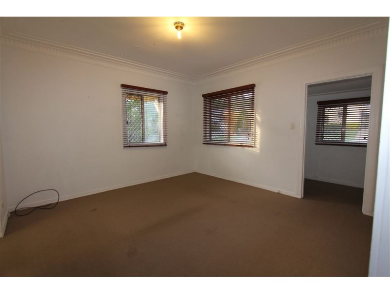 23 Killarney Avenue, Manly West QLD 4179