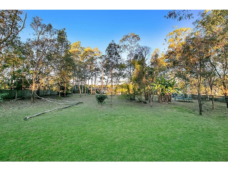 96 Mossvale Drive, Wakerley QLD 4154