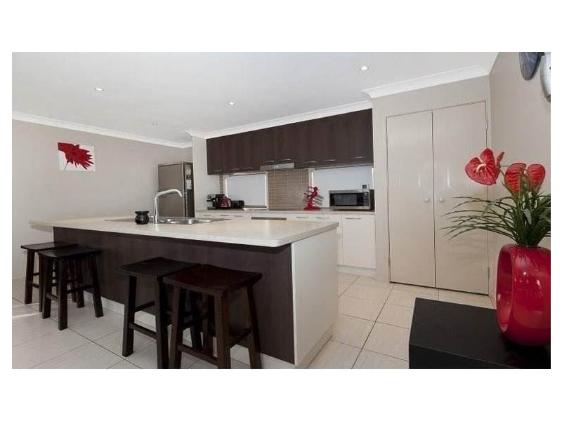 14 Dundee Crescent, Wakerley QLD 4154