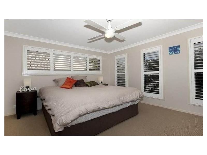 14 Dundee Crescent, Wakerley QLD 4154