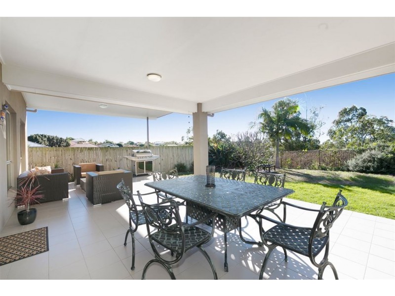 53 Hillcroft Place, Belmont QLD 4153