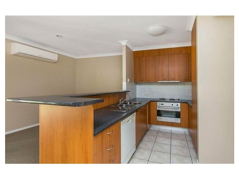 3/181 Riding Road, Balmoral QLD 4171