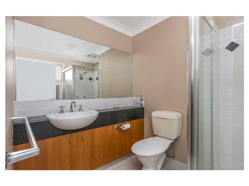 3/181 Riding Road, Balmoral QLD 4171