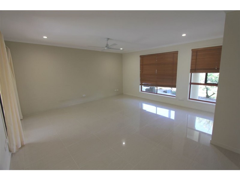 24 Gundagai Drive, Capalaba QLD 4157