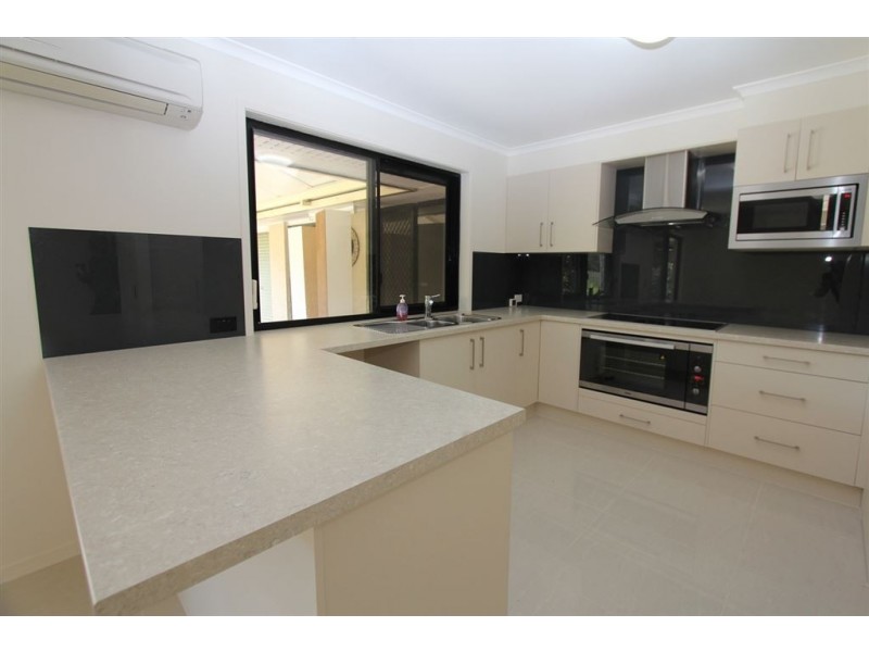 24 Gundagai Drive, Capalaba QLD 4157