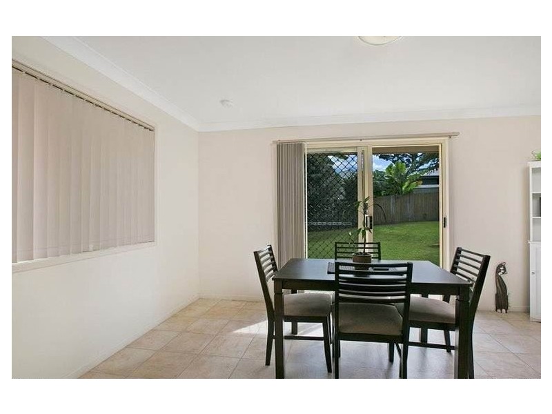 6 Myra Street, Birkdale QLD 4159