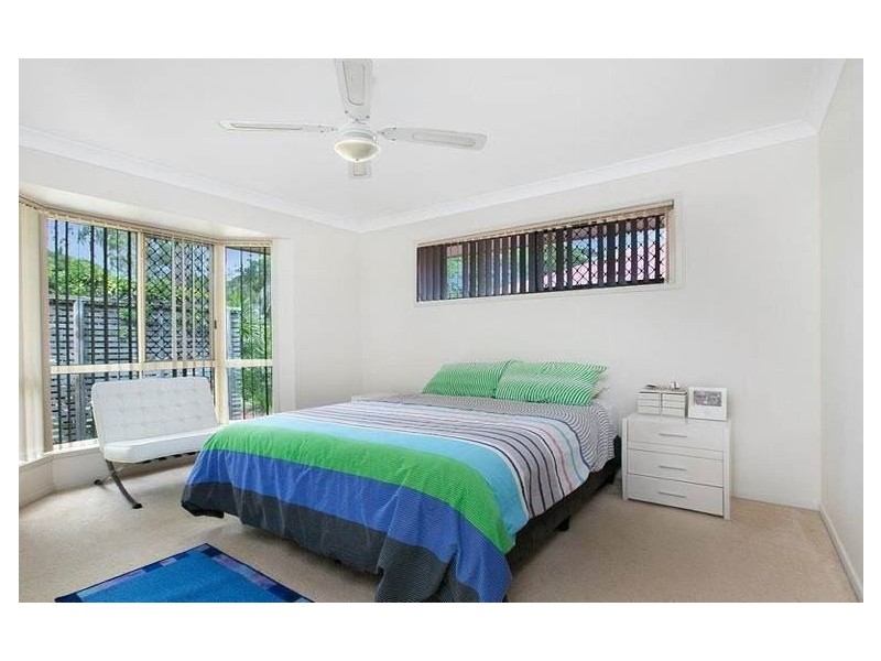 6 Myra Street, Birkdale QLD 4159