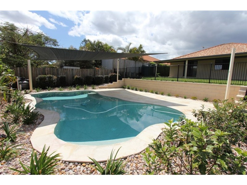 20 Ross Place, Wakerley QLD 4154