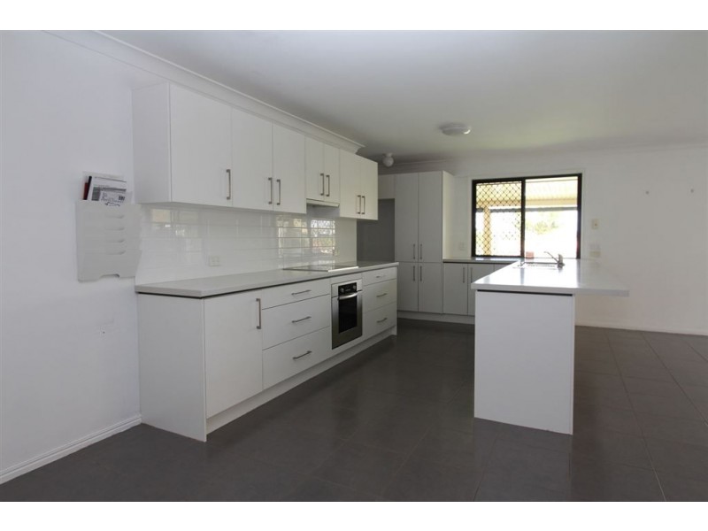 20 Ross Place, Wakerley QLD 4154