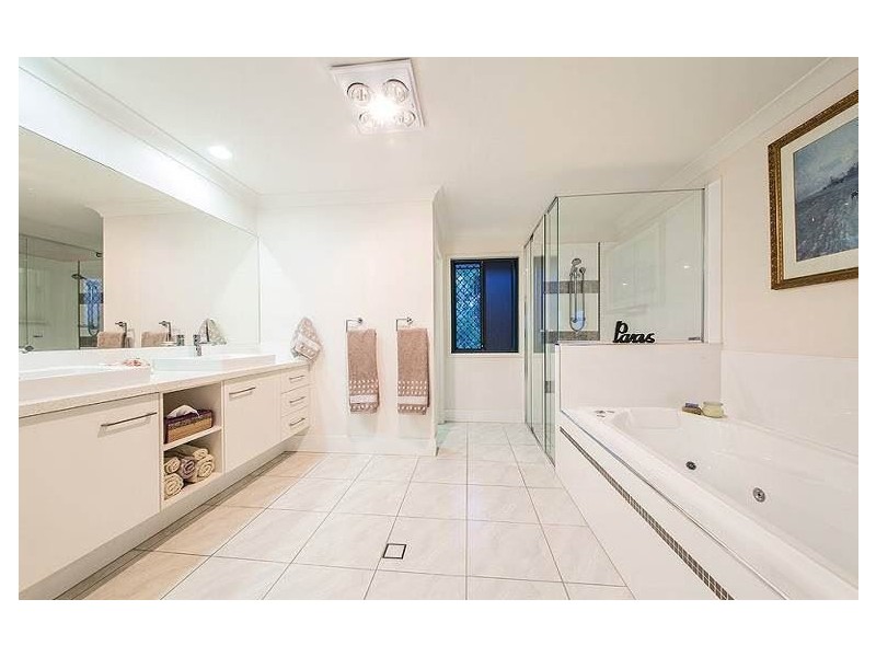 45 Bisley Place, Wakerley QLD 4154