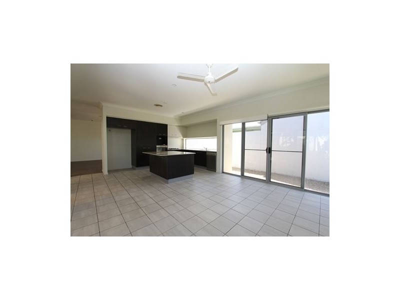48 Mossvale Drive, Wakerley QLD 4154