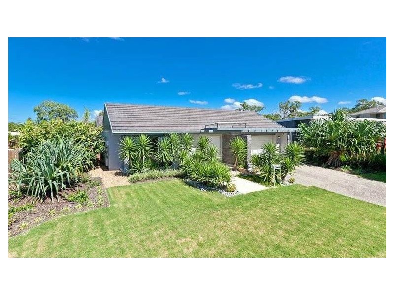 11 Franklin Street, Wakerley QLD 4154