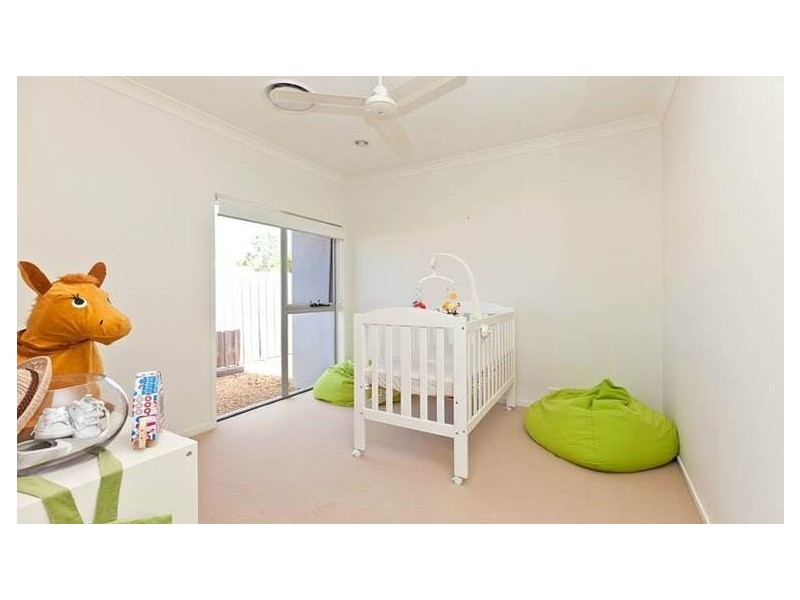 11 Franklin Street, Wakerley QLD 4154