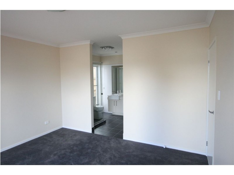 3 McMullan Close, Gumdale QLD 4154