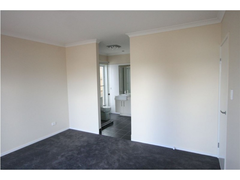 3 McMullan Close, Gumdale QLD 4154