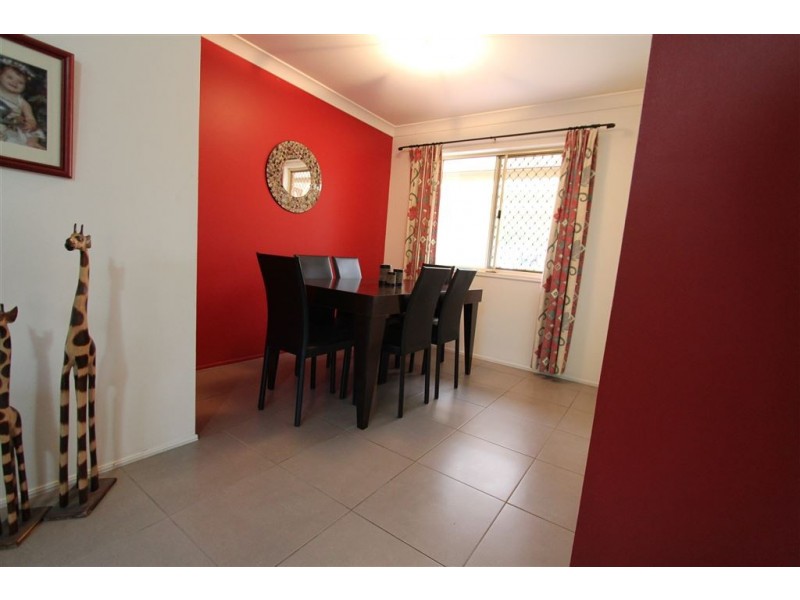 33 Samarinda Street, Tingalpa QLD 4173