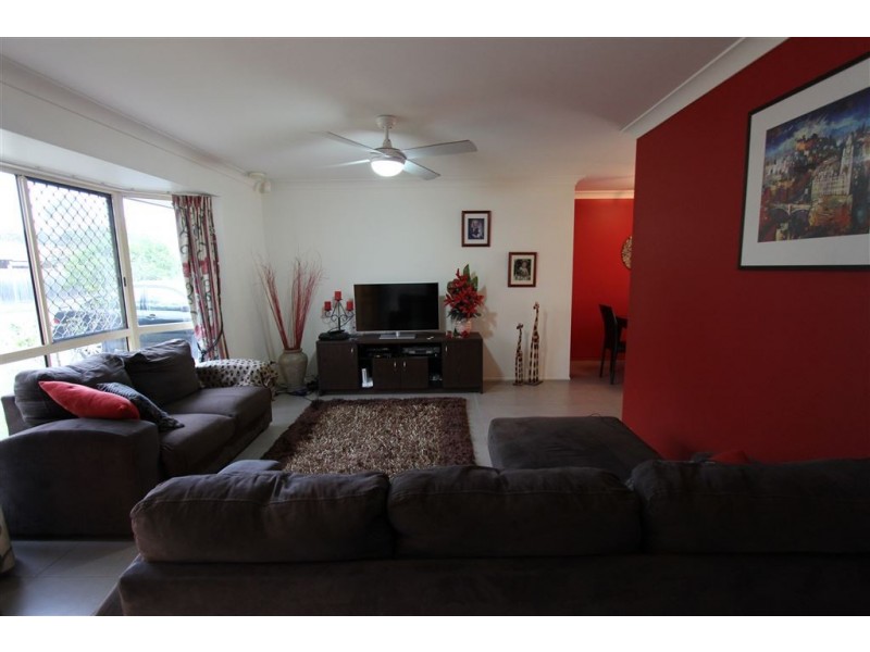 33 Samarinda Street, Tingalpa QLD 4173