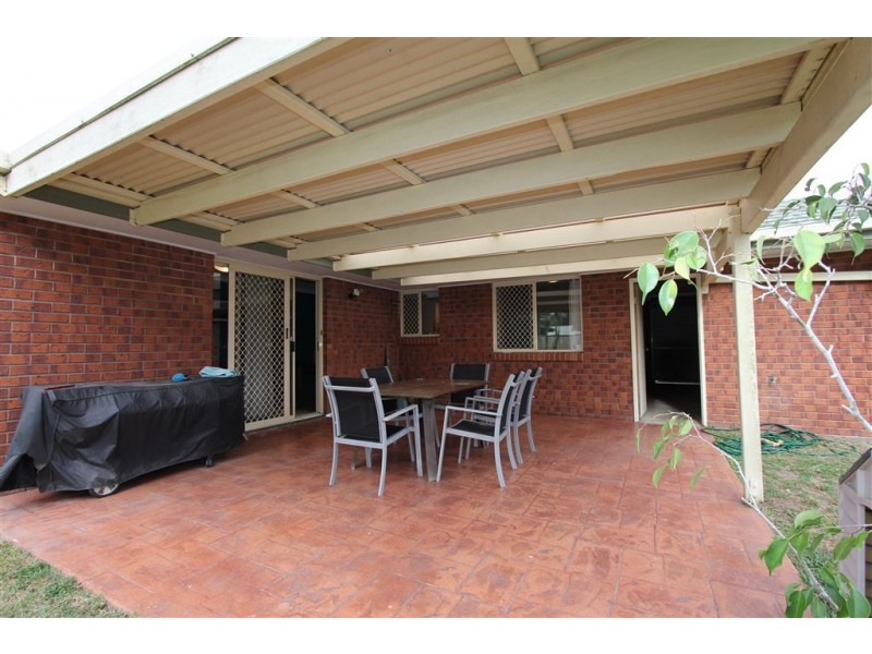 33 Samarinda Street, Tingalpa QLD 4173