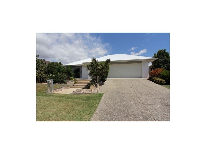 12 Macquarie Street, Wakerley QLD 4154